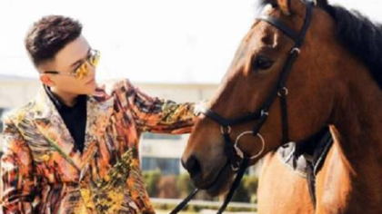 流氓三金已续约金牌，改御风马甲