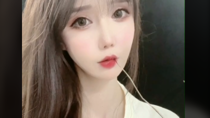 支持到40岁!思彤获神豪豪开国王