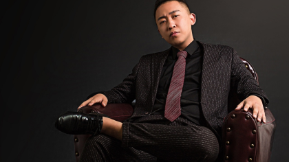 才艺与颜值的化身 霸道总裁宝哥