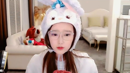 神豪暖哥豪刷丸子两架超大飞机