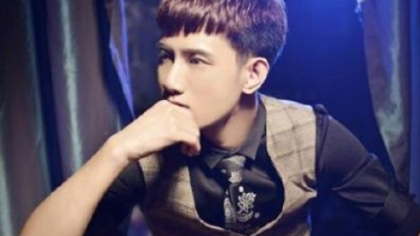 阿哲目前紧要活动：举办周年庆