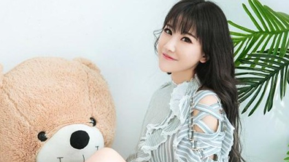  X哥豪刷近百万为田子晴抢周星