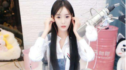 简单哥豪刷芮甜甜吃鸡！