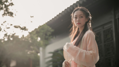 仙女下凡，玄觞古装尽显书香气质