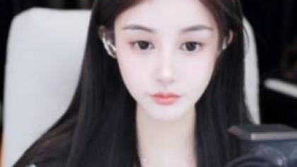 兰梦莎继续扛旗睿挺公会！