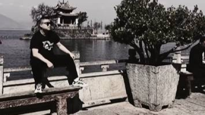 9年一梦，二蛋含泪谢众人