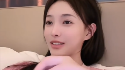 芮甜甜更新动态，晒新学手指舞！