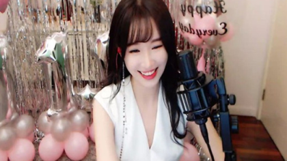 露娜周年庆宝哥豪刷,总榜破140万