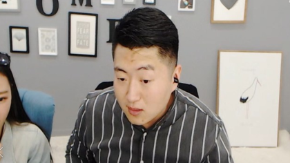 小洲话社总部开播吐槽蓝小天