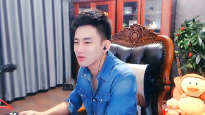 阿哲后悔签张春龙,贴钱谈解约