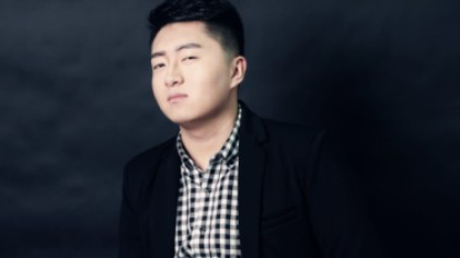 一场聚会芮甜甜闺蜜变成小洲迷妹