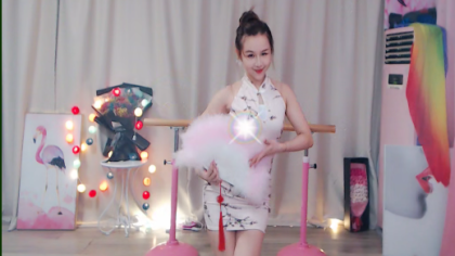 哇塞这是哪个主播啊这么美